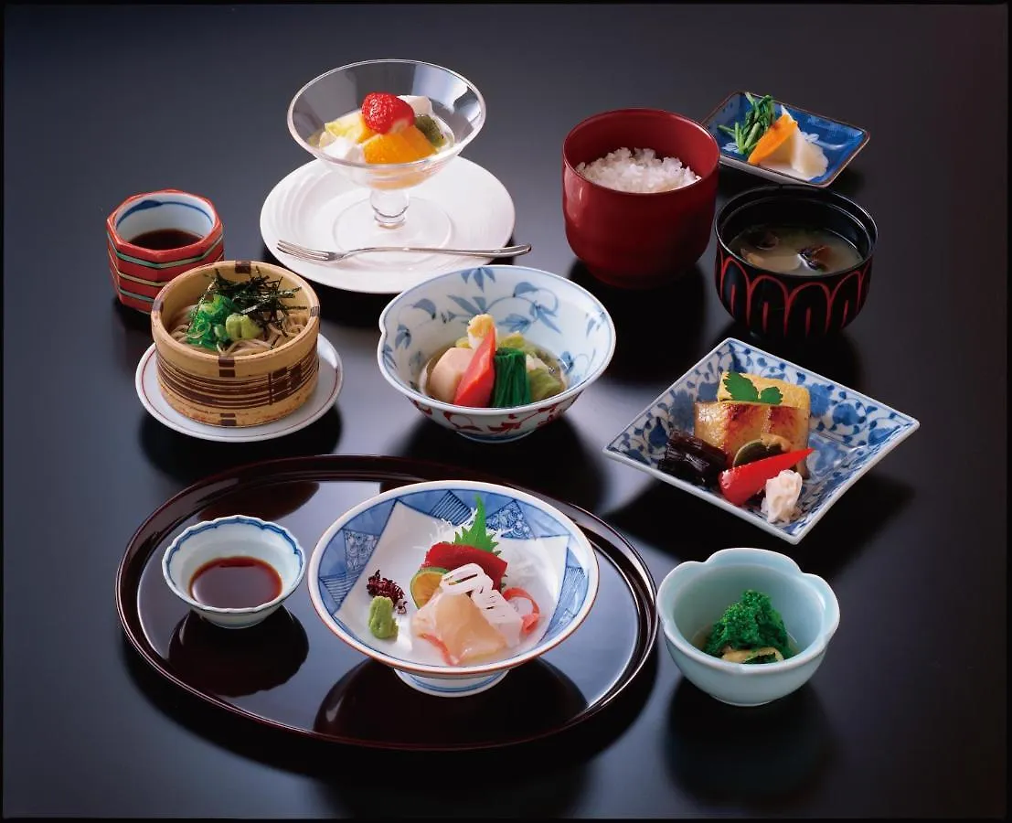 Hotel New Otani Tokyo The Main 5*,