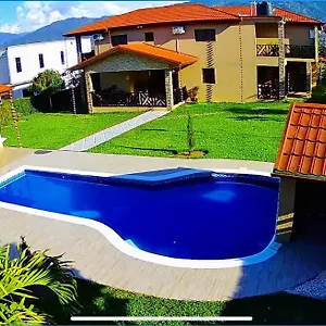 willys-villa.comcaribbean.com/