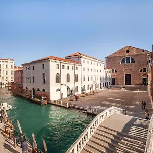 san-lorenzo-apartments-5054.hotelinveneto.com/